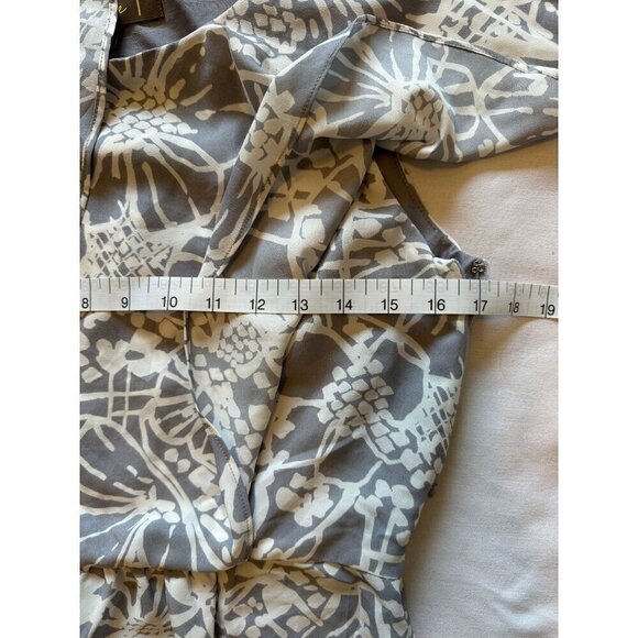 Melonie T Women's Dress Size 8 Grey White Washable Flutter Sleeves NEW - Picture 10 of 13